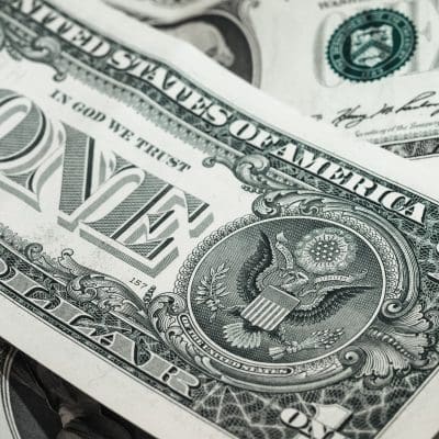 Dólar Poderia Ter Caído para R$ 4,60 em 2023, Segundo Genial Investimentos