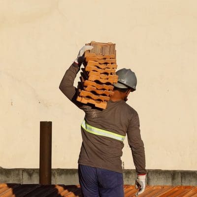 Na construção, atividade e emprego têm melhor resultado desde 2012