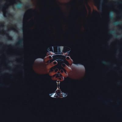 Medicamentos para diabetes e obesidade podem ajudar a reduzir o consumo de álcool, diz estudo