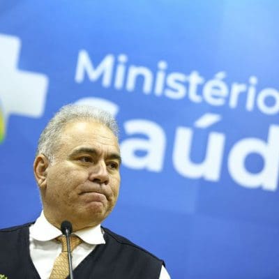 TCU suspende contrato de R$ 215 milhões para publicidade do Ministério da Saúde