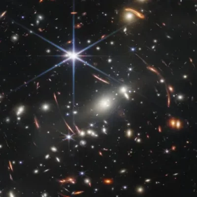 Molécula essencial para vida é encontrada no espaço pelo telescópio James Webb