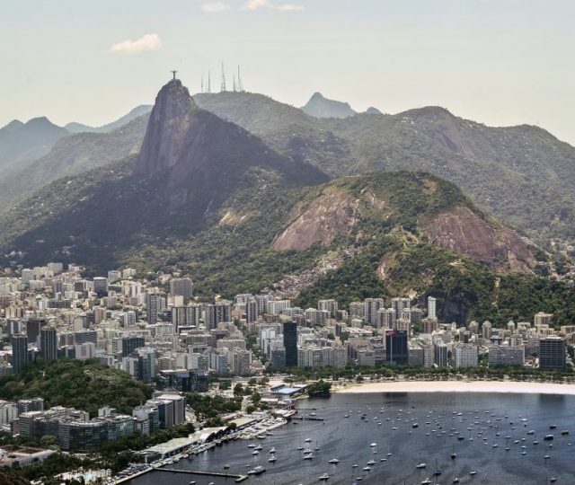 O vazio de 40 mil metros que a L’Oréal vai deixar no Rio