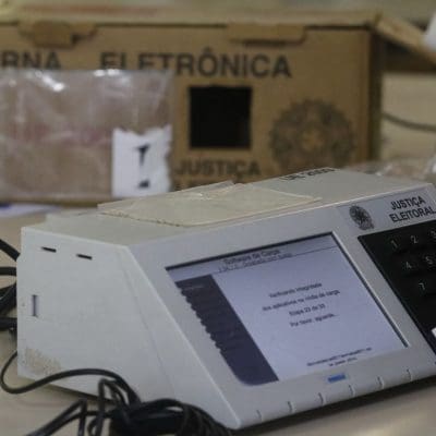 Empresários e banqueiros aderem a nova carta aberta de defesa da democracia