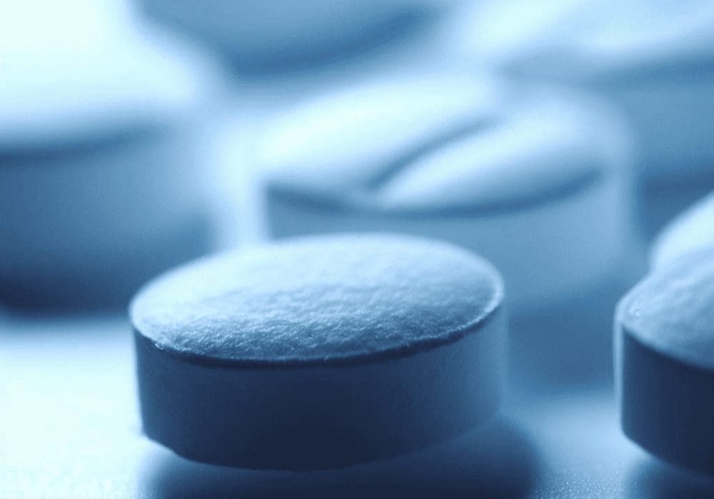 Aspirina pode aumentar o risco de anemia em idosos saudáveis, diz estudo