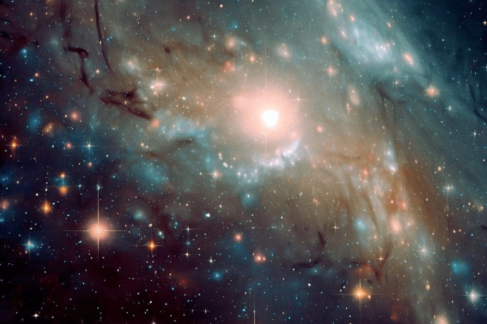 Estrelas gigantes e aglomerados invisíveis: os mistérios da matéria escura