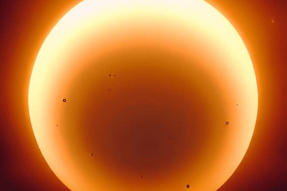 Mancha no sol: entenda o ciclo solar e a atividade das manchas solares