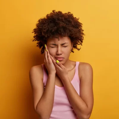 Como aliviar a dor de dente com analgésicos e outras dicas