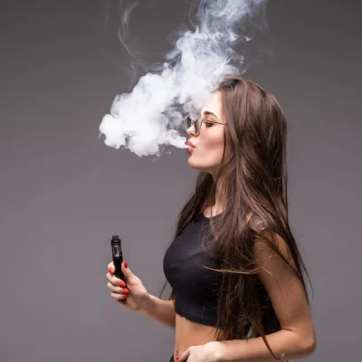 Vape faz mal: conheça as doenças que ele pode causar e como parar de usá-lo