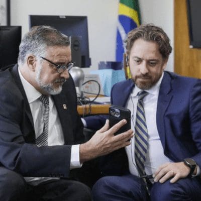 WhatsApp e Governo Federal buscam ações contra fake news; saiba quais