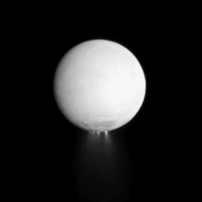 Enceladus: a lua de Saturno que pode abrigar vida