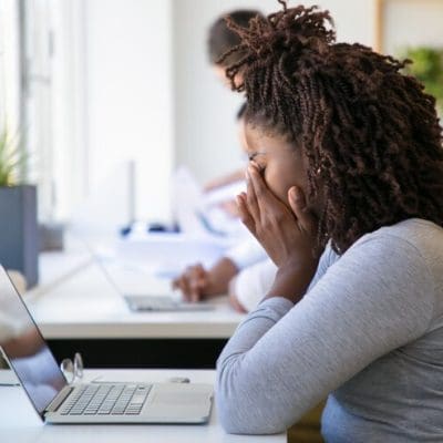 Burnout: como identificar e prevenir o esgotamento no trabalho