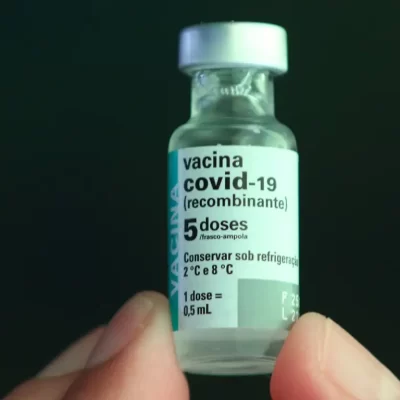 Estudo internacional reforça segurança e benefícios das vacinas contra a covid-19 em milhões de vacinados