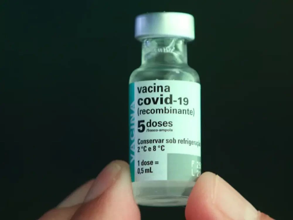 Estudo internacional reforça segurança e benefícios das vacinas contra a covid-19 em milhões de vacinados