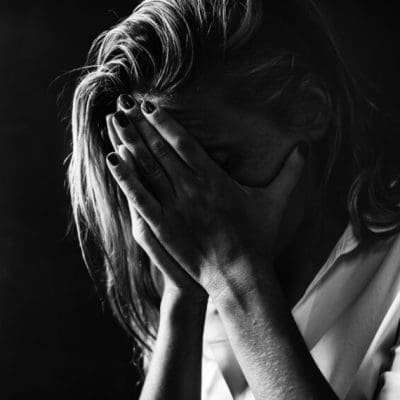 A doença provocada pelo HPV que tem deformado a aparência das pessoas