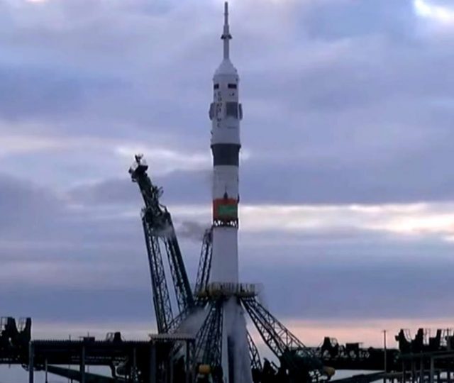 Lançamento bem-sucedido da Soyuz MS-25 marca nova era de cooperação espacial