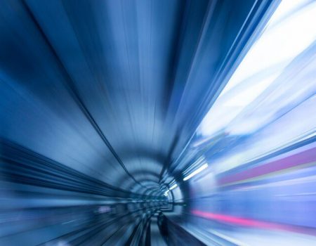 Tecnologia Hyperloop promete revolucionar viagens na Europa em breve