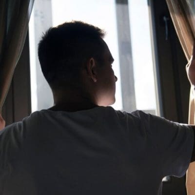 Filmes Eletrocromáticos em Casa: O Futuro das Janelas Inteligentes e Revestimentos Sustentáveis