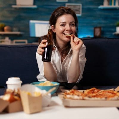 Estudo mostra que hábitos diários e emoções impactam o funcionamento cerebral por até 15 dias