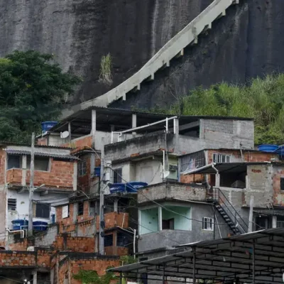 Comunicação comunitária ajuda a melhorar a saúde em favelas, aponta pesquisa da Fiocruz